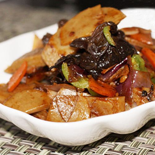 葱油饼是哪里的特产,葱油饼发源地(2024头条知乎已更新)-第4张图片-汕团网 葱油饼是哪里的特产,葱油饼发源地(2024头条知乎已更新)-第4张图片-汕团网