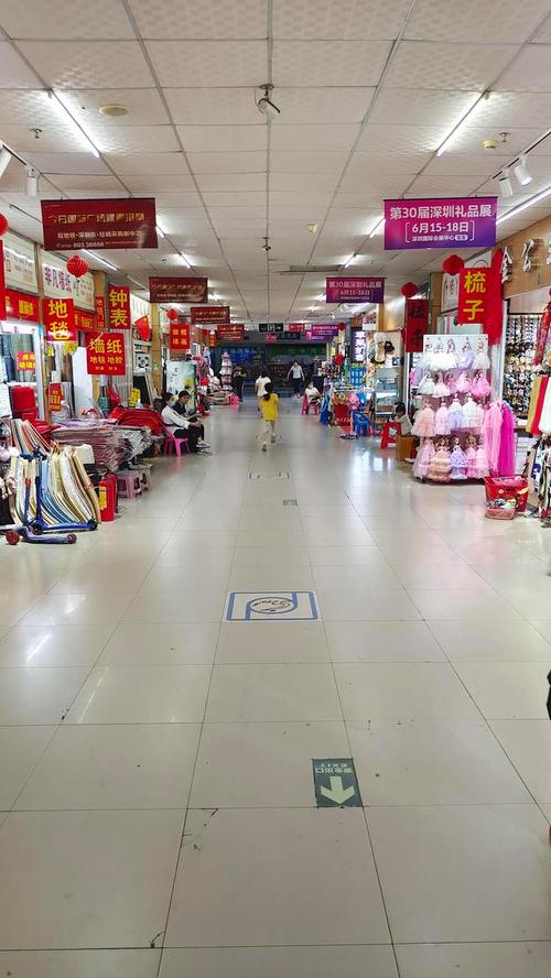 义乌衣服批发市场在哪里,义乌有个批发衣服的地方叫什么名字(2024头条知乎已更新)-第6张图片-书同文历史百科 义乌衣服批发市场在哪里,义乌有个批发衣服的地方叫什么名字(2024头条知乎已更新)-第6张图片-书同文历史百科